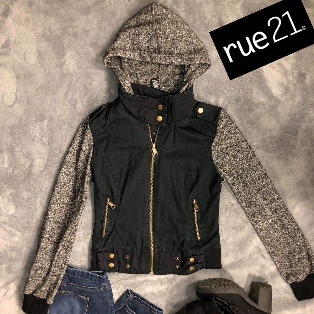 Rue21 jacket black and grey size S